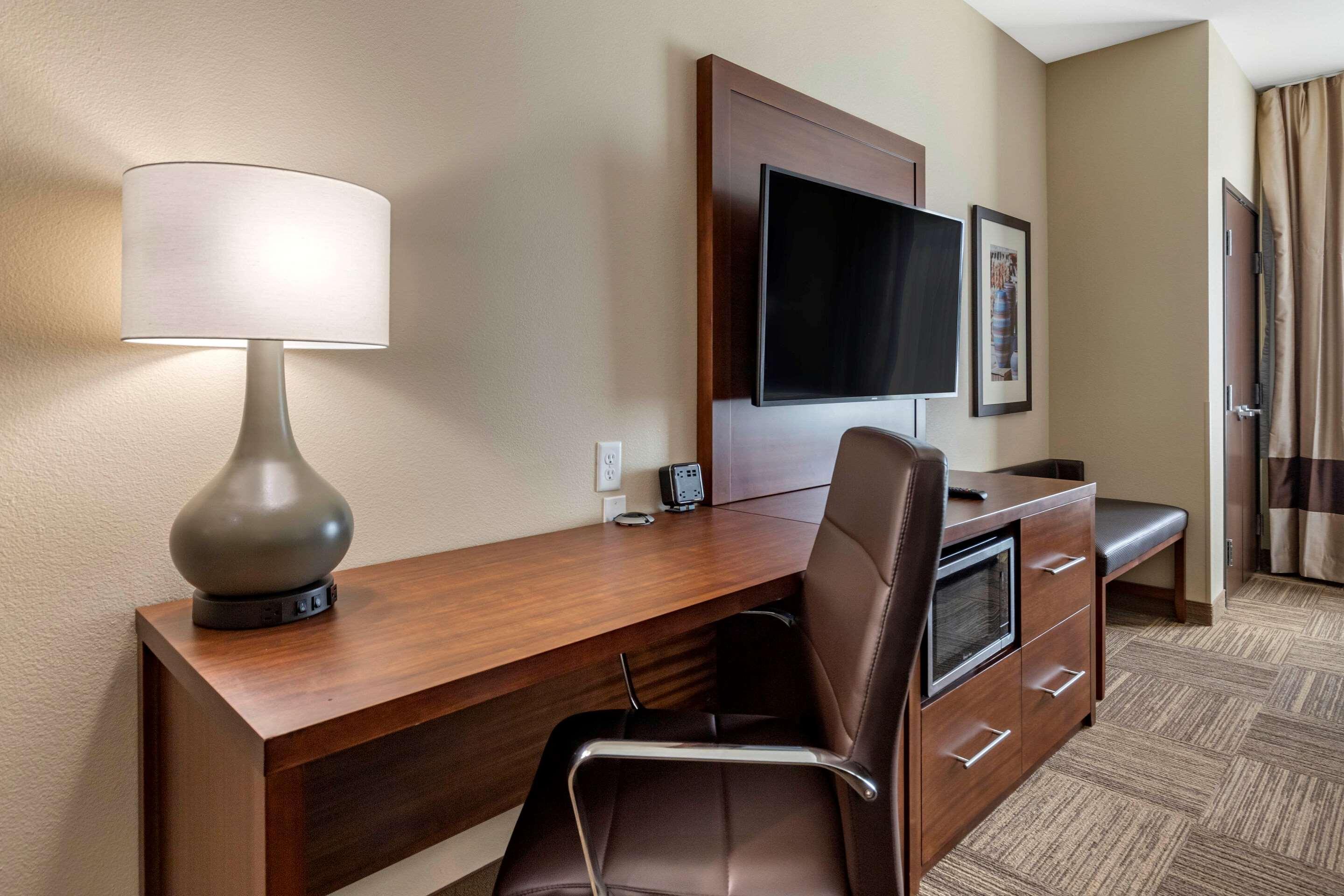 Comfort Suites Cedar Park Exterior foto